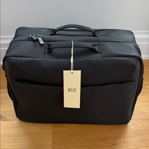 Beis The Ultimate Travel Duffle Bag